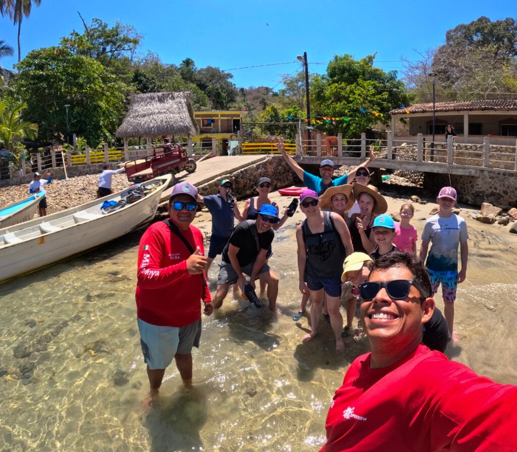 black-pearl-vallarta-crew