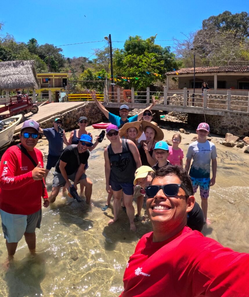 black-pearl-vallarta-crew