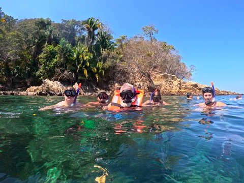 Turquoise water at Majahuitas south of Puerto Vallarta
